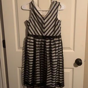 Girls dress